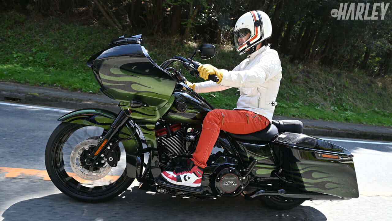 Harleyフェアリングカスタム 2スピーカー未塗装【har-tr13sp-1】