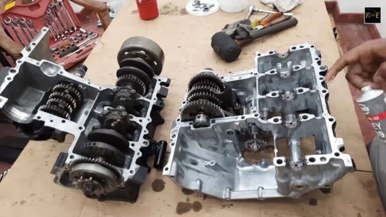 CBR250RR|オーバーホール|34年前のホンダ「CBR250RR」をボロボロの状態から復元! 4気筒250ccの金字塔・MC22が蘇る