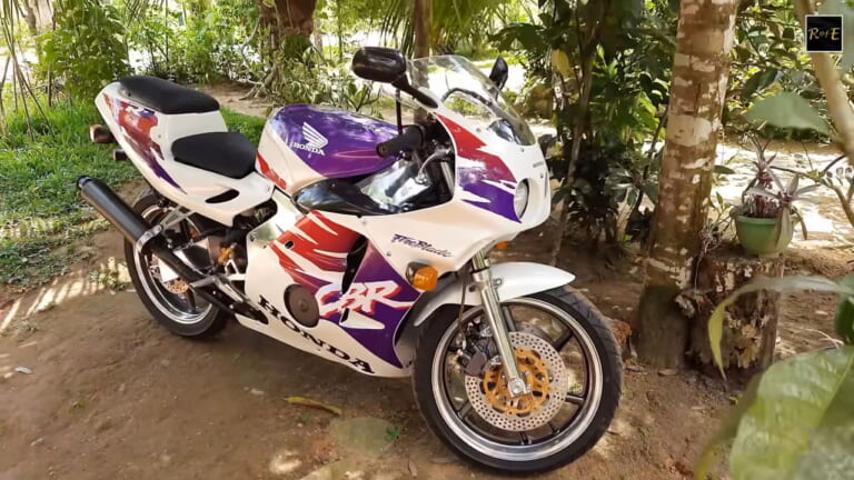 CBR250RR|オーバーホール|34年前のホンダ「CBR250RR」をボロボロの状態から復元! 4気筒250ccの金字塔・MC22が蘇る