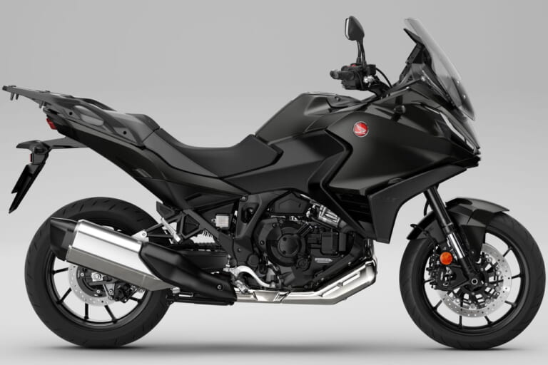 ホンダ|NT1100|2023年モデル|精悍なブラックを追加! ホンダ「NT1100」の2023年モデルはカラーバリエーション変更