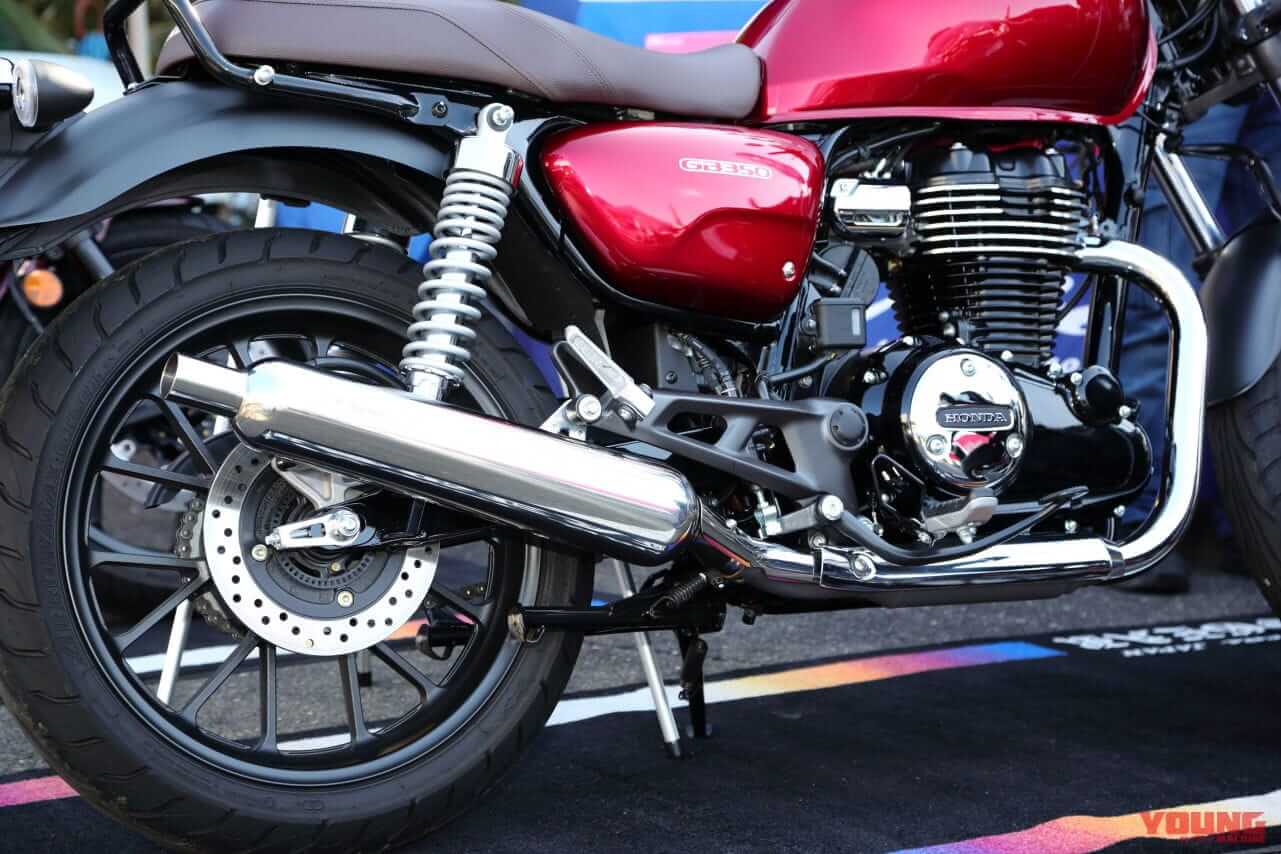 |ロングストローク単気筒の理想形かも! 鈴鹿で見つけたGB350カスタム【アールズギア編】