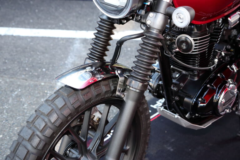 オーヴァーレーシングプロジェクツ|GB350|カスタム|GB350スクランブラー、これにて完成?! 鈴鹿で見つけたGB350カスタム【オーヴァーレーシング編】