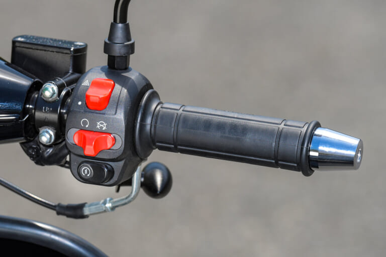 スコマディ テクニカ125|スコマディ テクニカ125 試乗インプレッション【見た目も走りもクラシカルな英国スクーター】