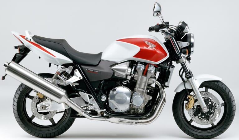 【’03 HONDA CB1300 SUPER FOUR】|Q96:最近の新型車って、なんで高いの?【30秒でわかる! バイクの疑問】