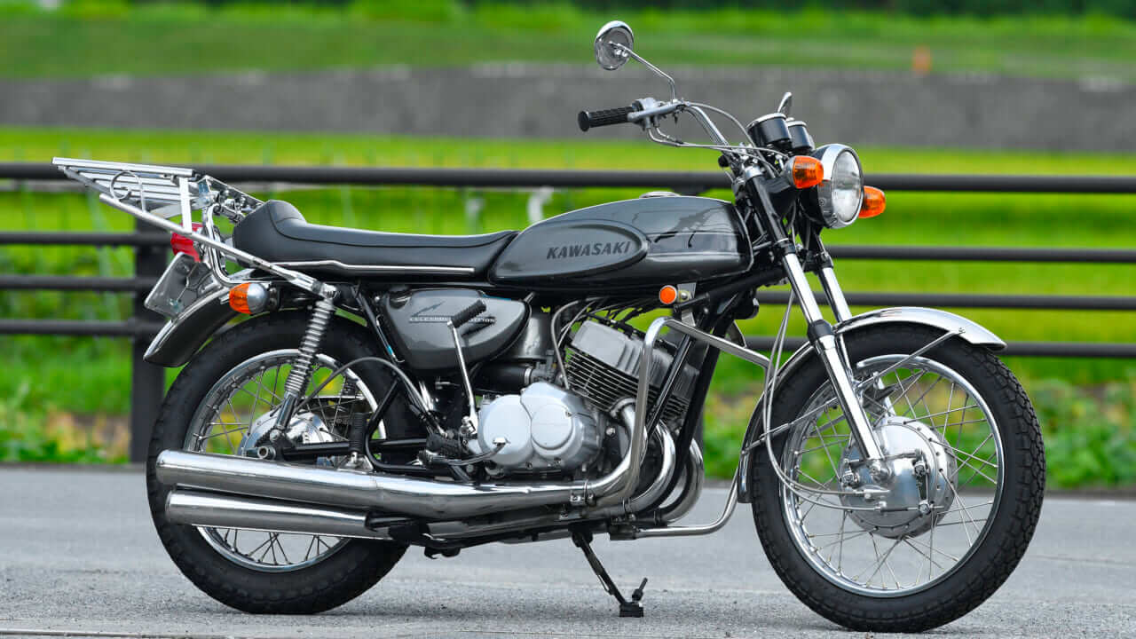 写真] ym2211-124-01-kawasaki-500ss-mach3 │ '70s国産名車 カワサキ