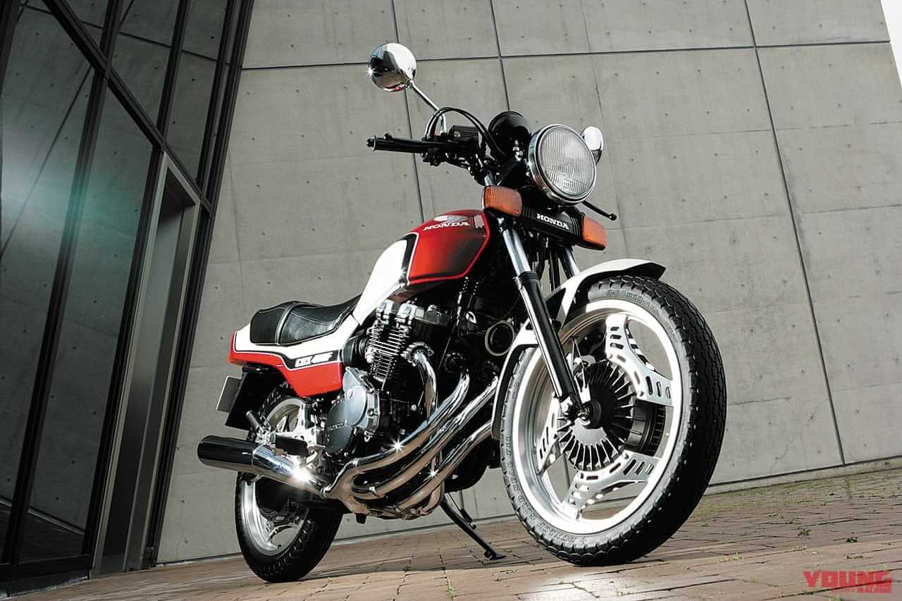 ホンダ CBX400F|「スタイルも性能も100点」ヨンヒャク4気筒バトル堂々の最後発!:1981ホンダCBX400F【あの素晴らしい名車をもう一度】