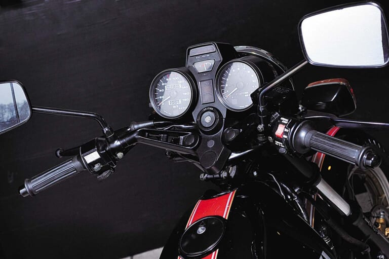 スズキ GSX400FSインパルス|「純正でヨシムラ管?! 」スズキ式チューニング仕様車:1982スズキGSX400FSインパルス【あの素晴らしい名車をもう一度】