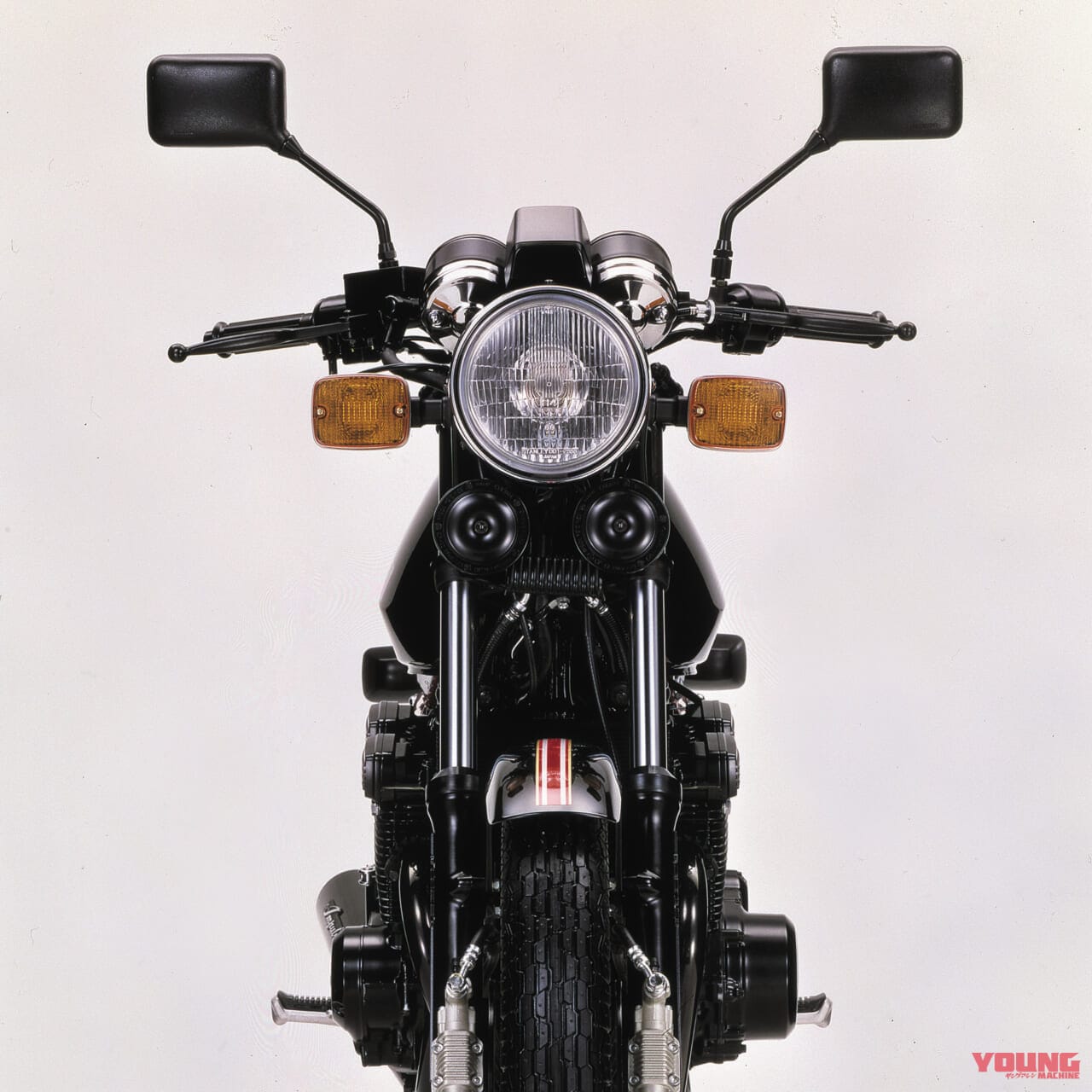 |「純正でヨシムラ管?! 」スズキ式チューニング仕様車:1982スズキGSX400FSインパルス【あの素晴らしい名車をもう一度】