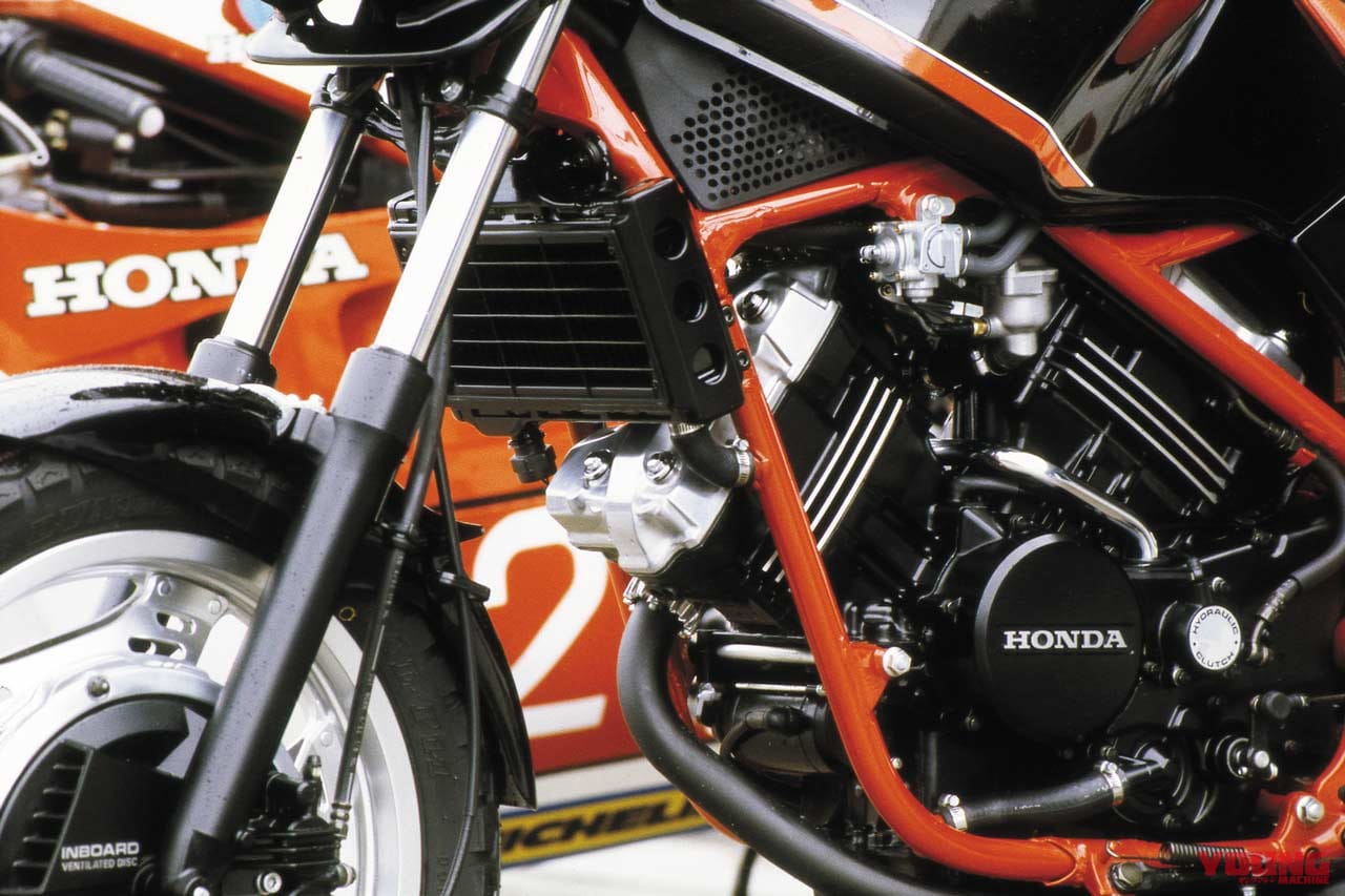 |「ヤマハRZ250に勝て! 」1982ホンダVT250F:打倒2ストを誓った4ストVツイン【あの素晴らしい名車をもう一度】
