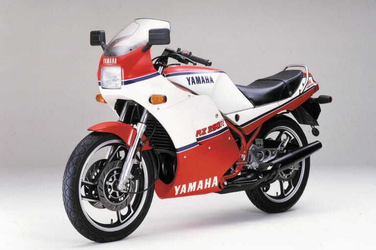 '84 ヤマハ RZ350RR|「みんな、2ストに恋をした」1980ヤマハRZ250/350:バイク史を塗り替えたナナハンキラー【あの素晴らしい名車をもう一度】