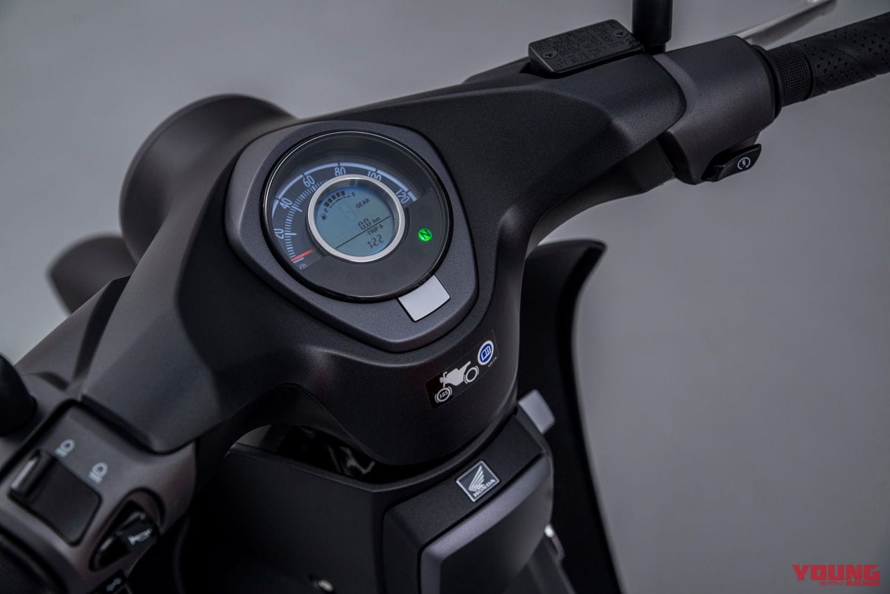 |待望のマットグレー! ホンダ「スーパーカブC125」2023年モデルが発売決定