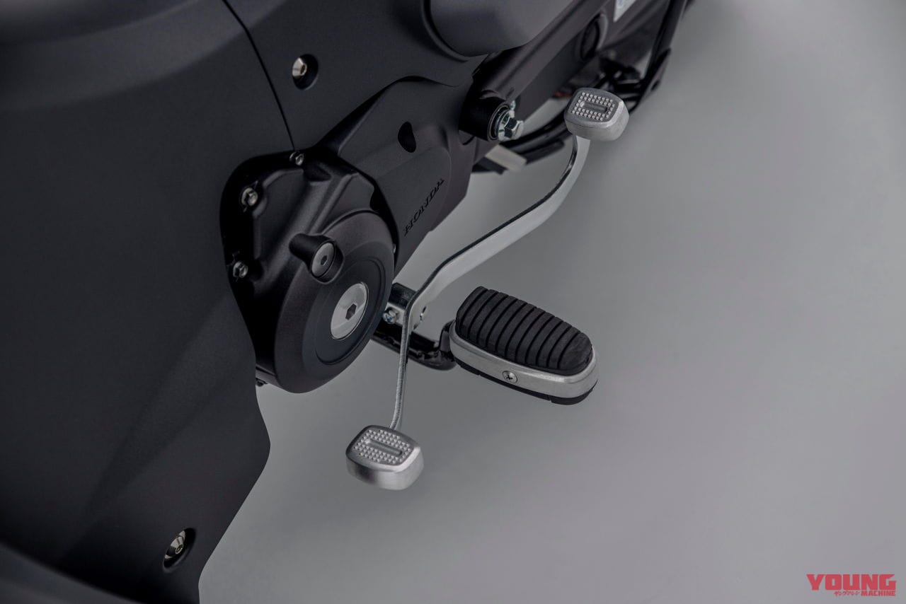 |待望のマットグレー! ホンダ「スーパーカブC125」2023年モデルが発売決定