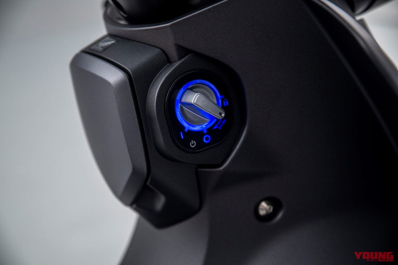 |待望のマットグレー! ホンダ「スーパーカブC125」2023年モデルが発売決定