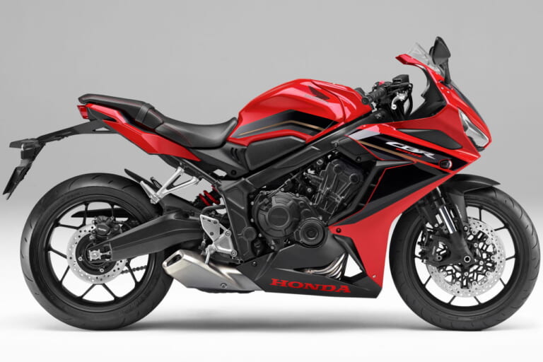 ホンダ|CBR650R|2023年モデル|ホンダ「CBR650R」がマイナーチェンジ! 新色採用、エンジンは新排ガス規制に適合&ブラック仕上げに