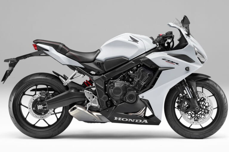 ホンダ|CBR650R|2023年モデル|ホンダ「CBR650R」がマイナーチェンジ! 新色採用、エンジンは新排ガス規制に適合&ブラック仕上げに
