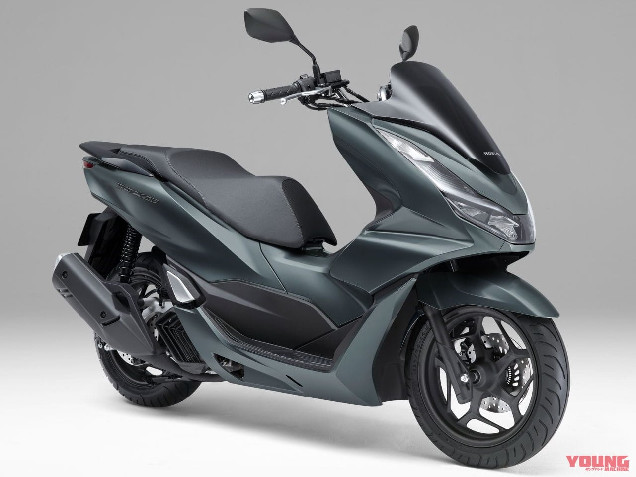 2024 HONDA PCX160 マットディムグレーメタリック|〈アーカイブ〉ホンダPCX160〈いま国内で買える新型バイクカタログ|軽二輪(250-126cc)〉【2024】