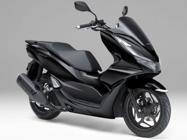 HONDA PCX|定番125ccスクーター! ホンダ「PCX」歴代モデル図鑑【2023年モデル:排ガス規制適合+ニューカラー】