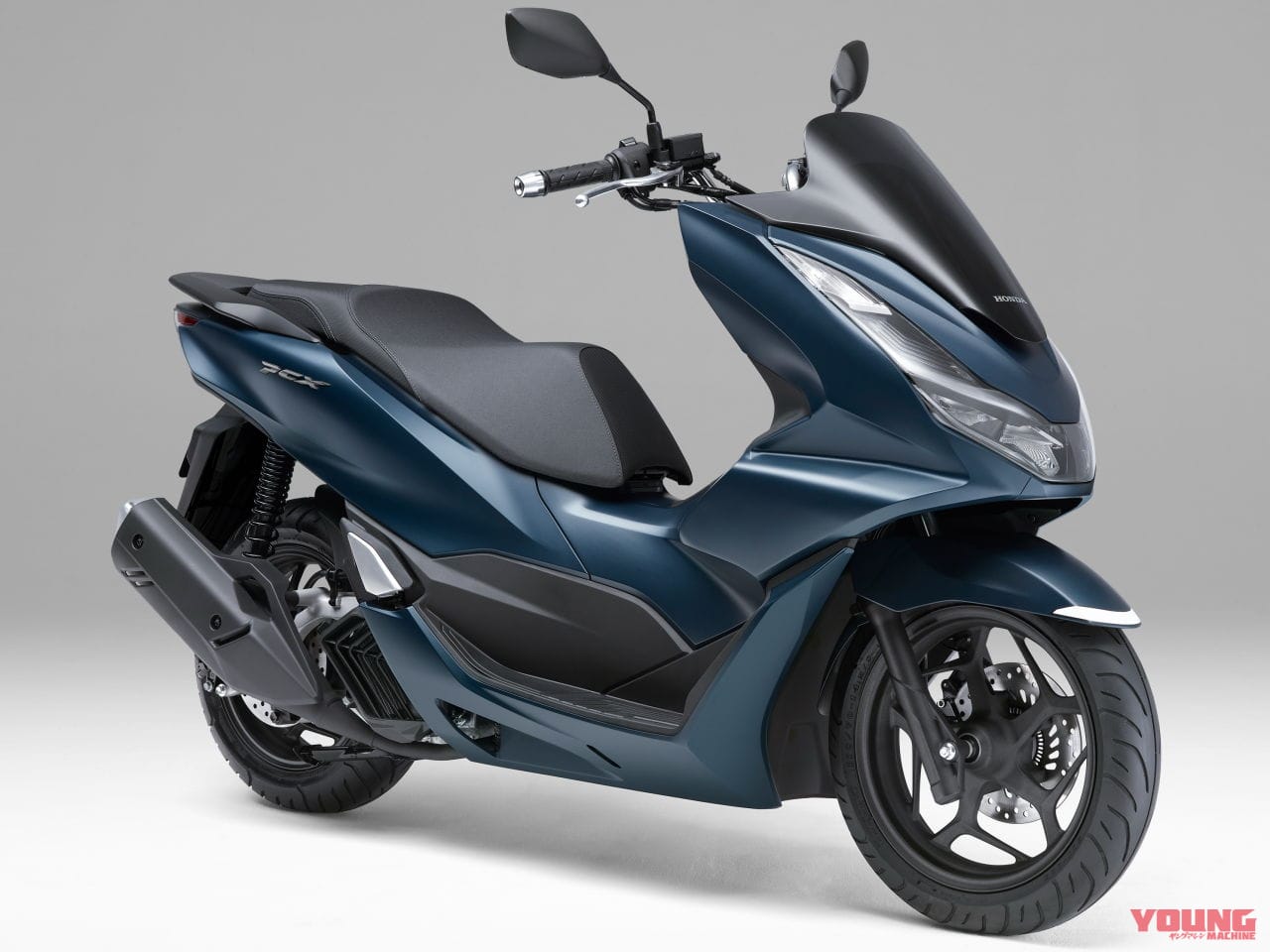 HONDA PCX|定番125ccスクーター! ホンダ「PCX」歴代モデル図鑑【2023年モデル:排ガス規制適合+ニューカラー】