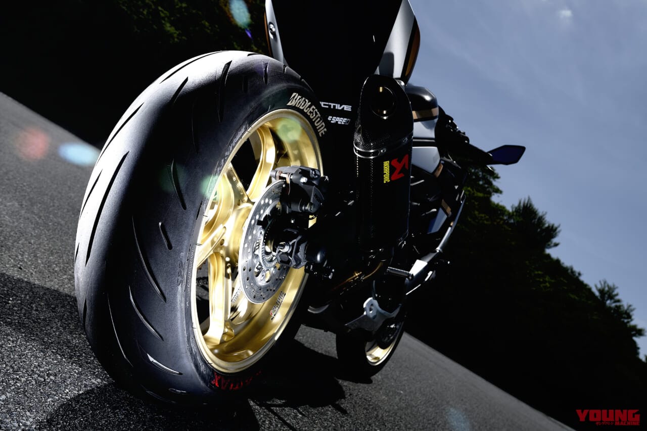 |超官能マシン「ニンジャZX-25R」をガチ速スペックにすると「ニンジャZX-4R」に?! 超話題の新型4気筒を妄想大比較!!