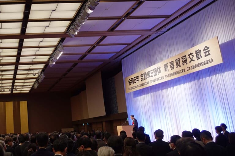 日本政府が電動化から方針転換!?  経産省の副大臣が水素や合成燃料など、次世代エネルギーへの支援を明言