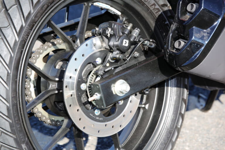 スズキ|VストロームSX|インド仕様|名車の予感!! スズキ「VストロームSX」試乗インプレッション【250ccアドベンチャーの新顔】