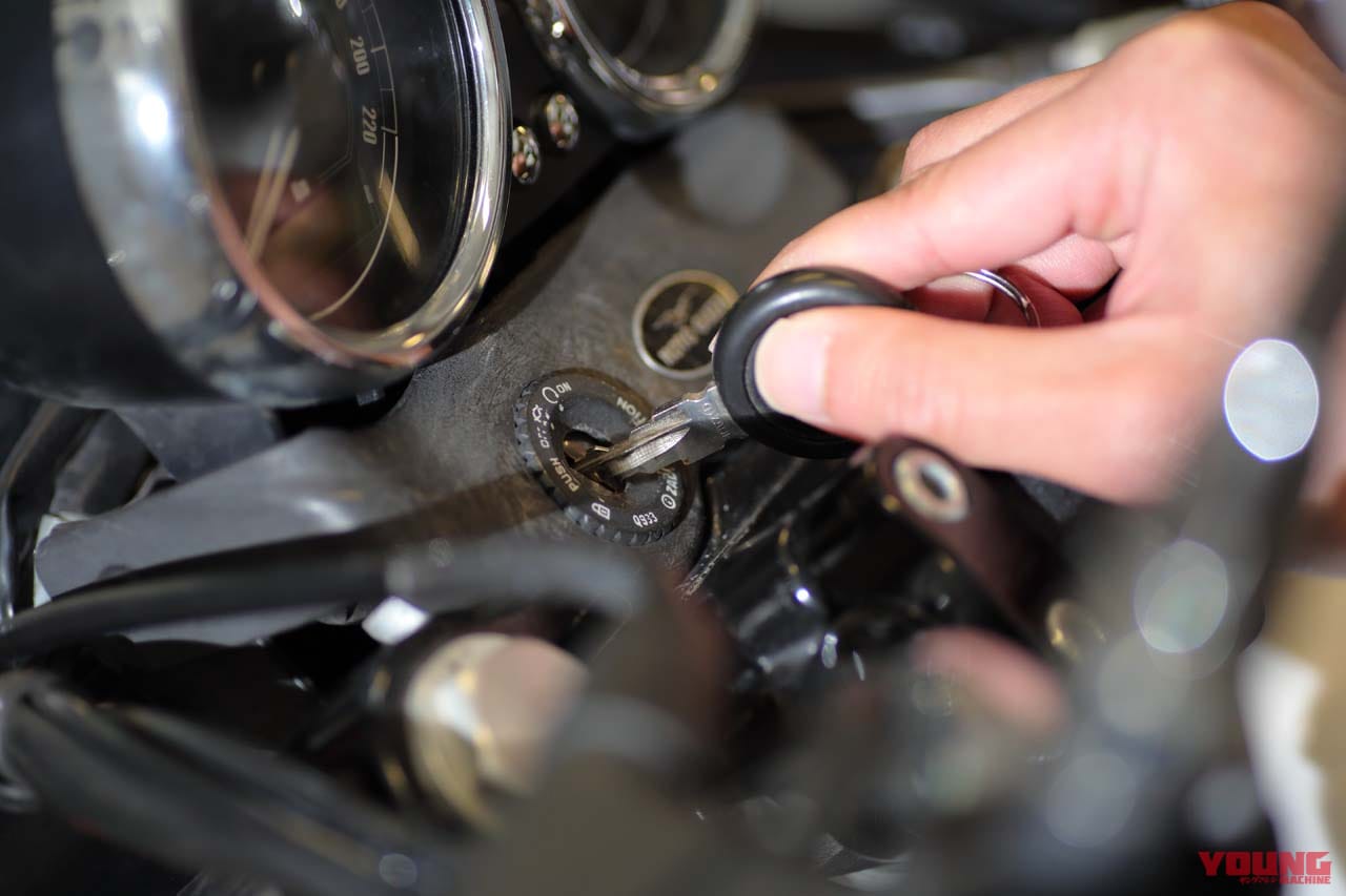 |「知らなかった」「ほぼ0円」鍵の滑りをよくする裏技! クレ5-56がNGな理由とは?