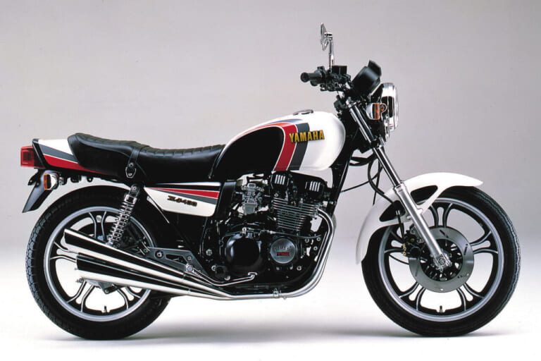 ヤマハ XJ400/D|「初の4気筒! 」ヤマハの歴史を変えたミドルマルチ:1980ヤマハXJ400【あの素晴らしい名車をもう一度】
