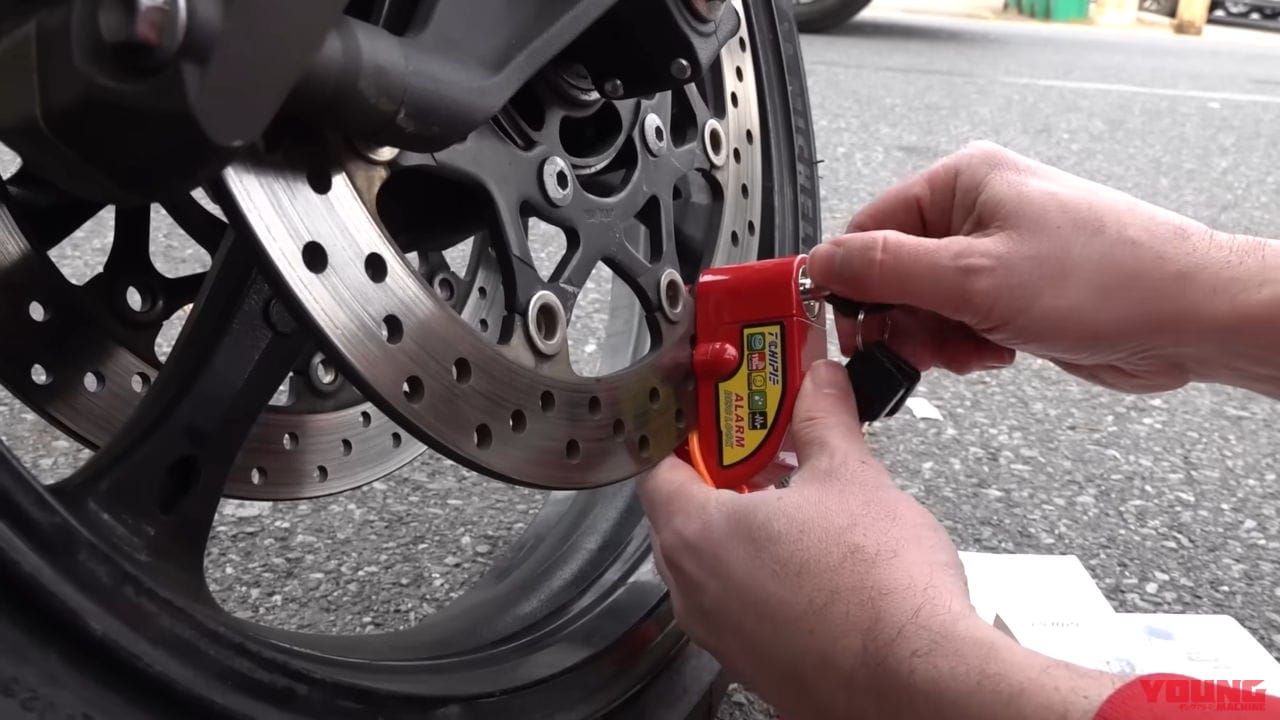 |【盗んでみた】バイクの盗難防止グッズ、破壊してみた! アメリカ発の過激動画? 実は感動回!