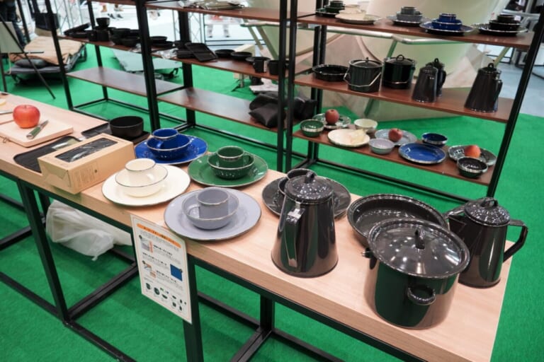 ホーロー食器|ワークマンが「パワースーツ」と「冷暖房・着るエアコン」を発表!! 来年2月まで267アイテムの価格据え置きも決定