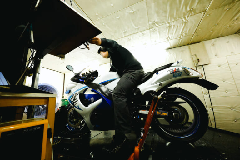 加賀山就臣|ハヤブサ|ライドウィン|隼が大集合! 加賀山就臣さんのショップ「RIDEWIN」がパワーチェック大会を初開催