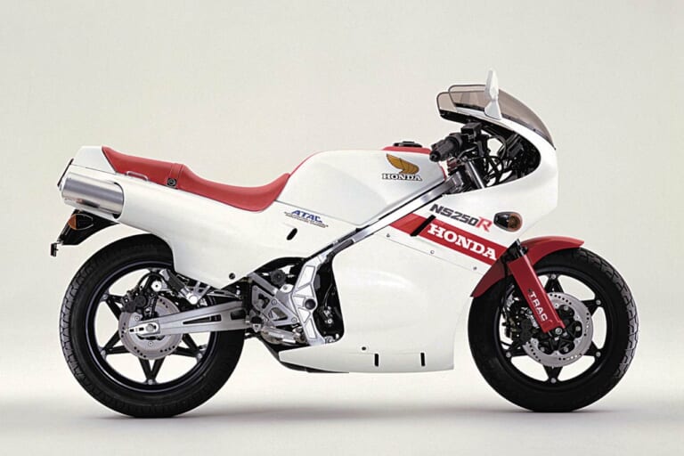 ホンダ NS250R|「レーサー“RS”と同時開発」WGPの興奮がそのままに:1984ホンダNS250R【あの素晴らしい名車をもう一度】