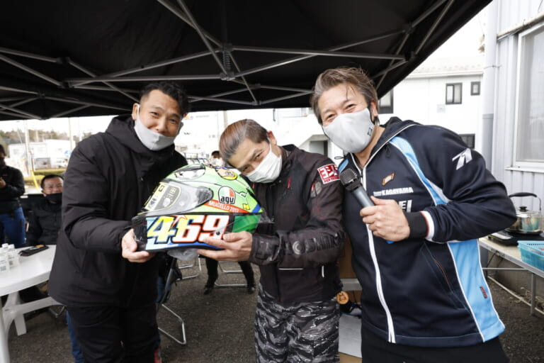 加賀山就臣|ハヤブサ|ライドウィン|隼が大集合! 加賀山就臣さんのショップ「RIDEWIN」がパワーチェック大会を初開催