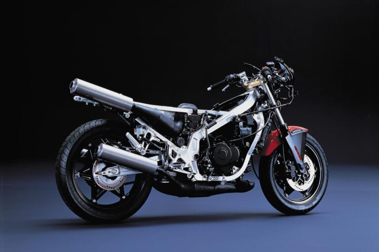 ホンダ NS400R|「2ストV3の咆哮」1985ホンダNS400R:『バリバリ伝説』でも話題を呼んだマシン【あの素晴らしい名車をもう一度】