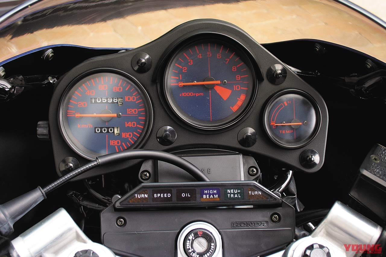 |「2ストV3の咆哮」1985ホンダNS400R:『バリバリ伝説』でも話題を呼んだマシン【あの素晴らしい名車をもう一度】