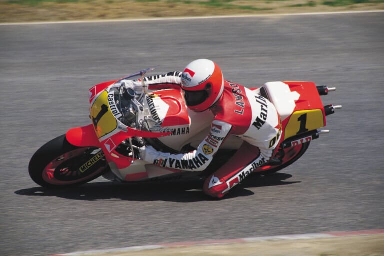 ヤマハ TZR250|「ハンドリングのヤマハ」誕生:起死回生のTZレプリカ、1985ヤマハTZR250/R【あの素晴らしい名車をもう一度】