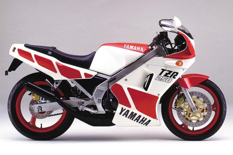 ヤマハ TZR250|「ハンドリングのヤマハ」誕生:起死回生のTZレプリカ、1985ヤマハTZR250/R【あの素晴らしい名車をもう一度】