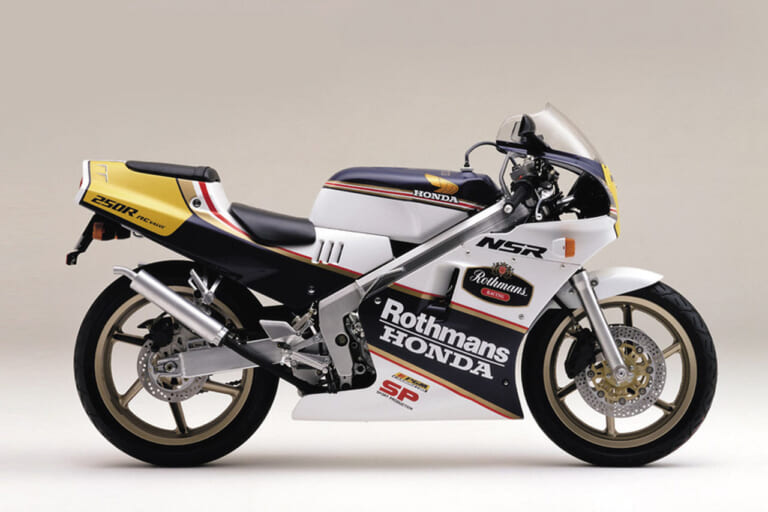 ホンダ NSR250R|「2スト全盛期を代表する傑作」1986ホンダNSR250R:レーサーに保安部品を付けただけ!【あの素晴らしい名車をもう一度】