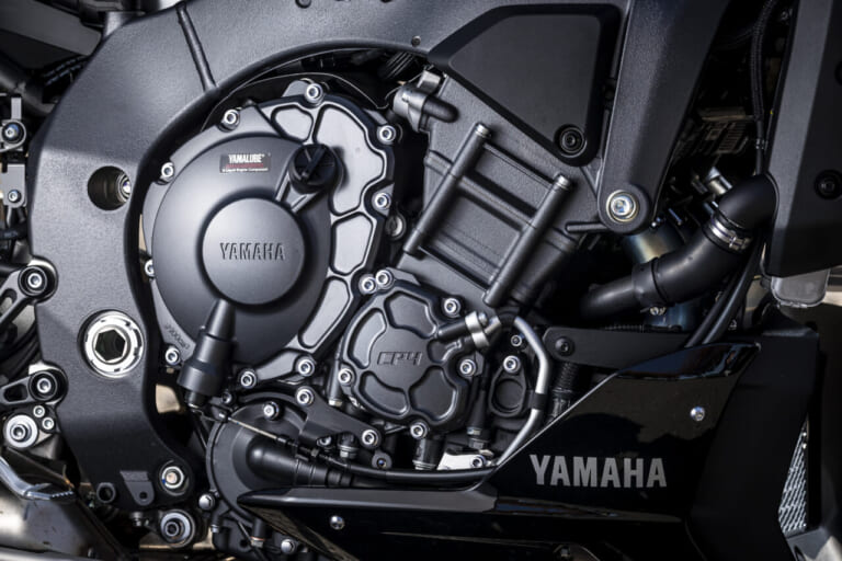 ヤマハMT-10SP ABS|エンジン|ヤマハMT-10SP ABS試乗インプレッション【強心臓が手中に。究極の電子制御】