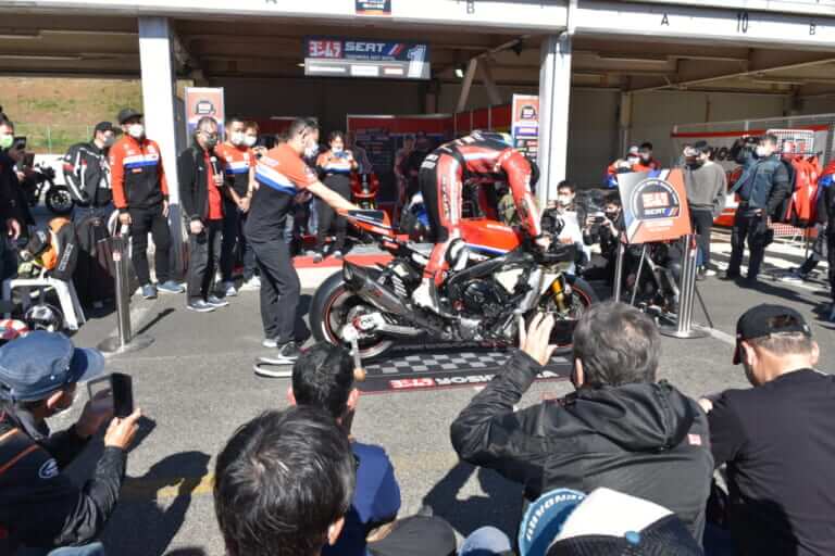 ヨシムラミーティング2022|ヨシムラミーティング参加レポート 新作マフラーに今後のモトGP展望も〈ヨシムラミーティング2022〉