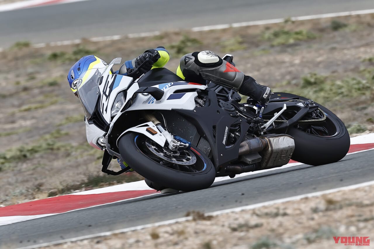 |これは速過ぎる! BMW S1000RR 試乗インプレッション【ハイパフォーマンス極まるのに扱いやすい】
