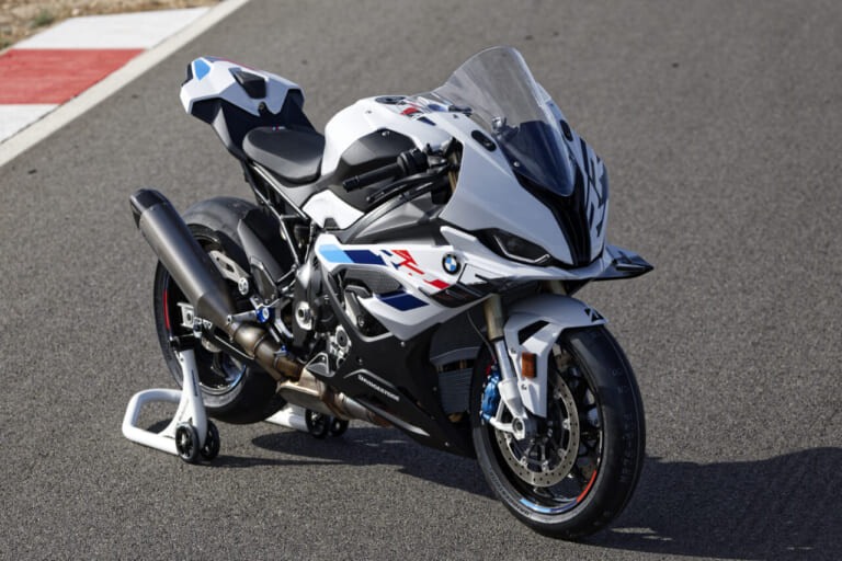 BMW S1000RR|これは速過ぎる! BMW S1000RR 試乗インプレッション【ハイパフォーマンス極まるのに扱いやすい】