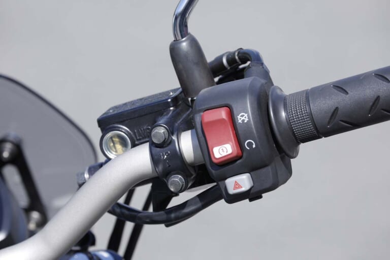 ホンダ|GB350|2023年モデル|「GB350カフェ」発見?! 大阪MCショーに新型ホンダGBとアクセサリー装着車が見参!