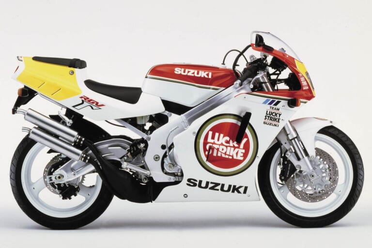 スズキ RGV250Γ|「異名は“ジャジャ馬”」1988スズキRGV250Γ:国内ラストの2ストレプリカ【ニッポン旧車列伝】