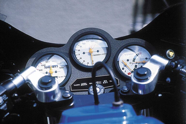 スズキ GSX-R|「ウマい奴しか乗れない」1984スズキGSX-R:4ストレプリカ時代の口火を切った金字塔【ニッポン旧車列伝】