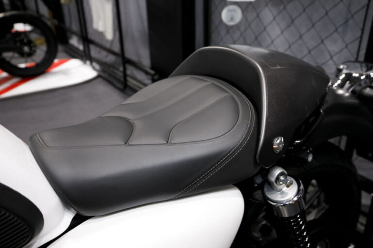 ホンダ|GB350|カスタム車両|2023年モデル|「GB350カフェ」発見?! 大阪MCショーに新型ホンダGBとアクセサリー装着車が見参!