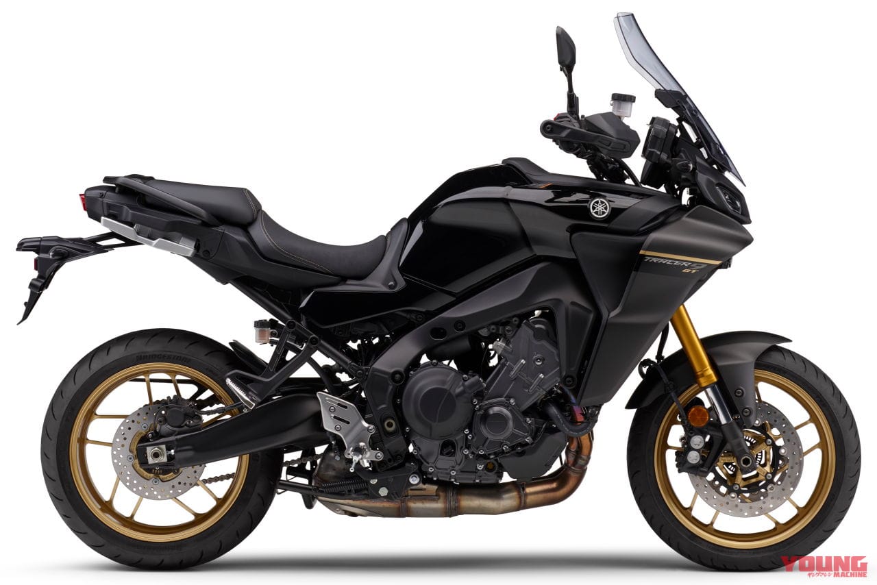 |150万円切りをキープしてヤマハ「トレーサー9 GT」の2023年モデルが登場! モノクローム調に金のホイール&フォークで質感を表現