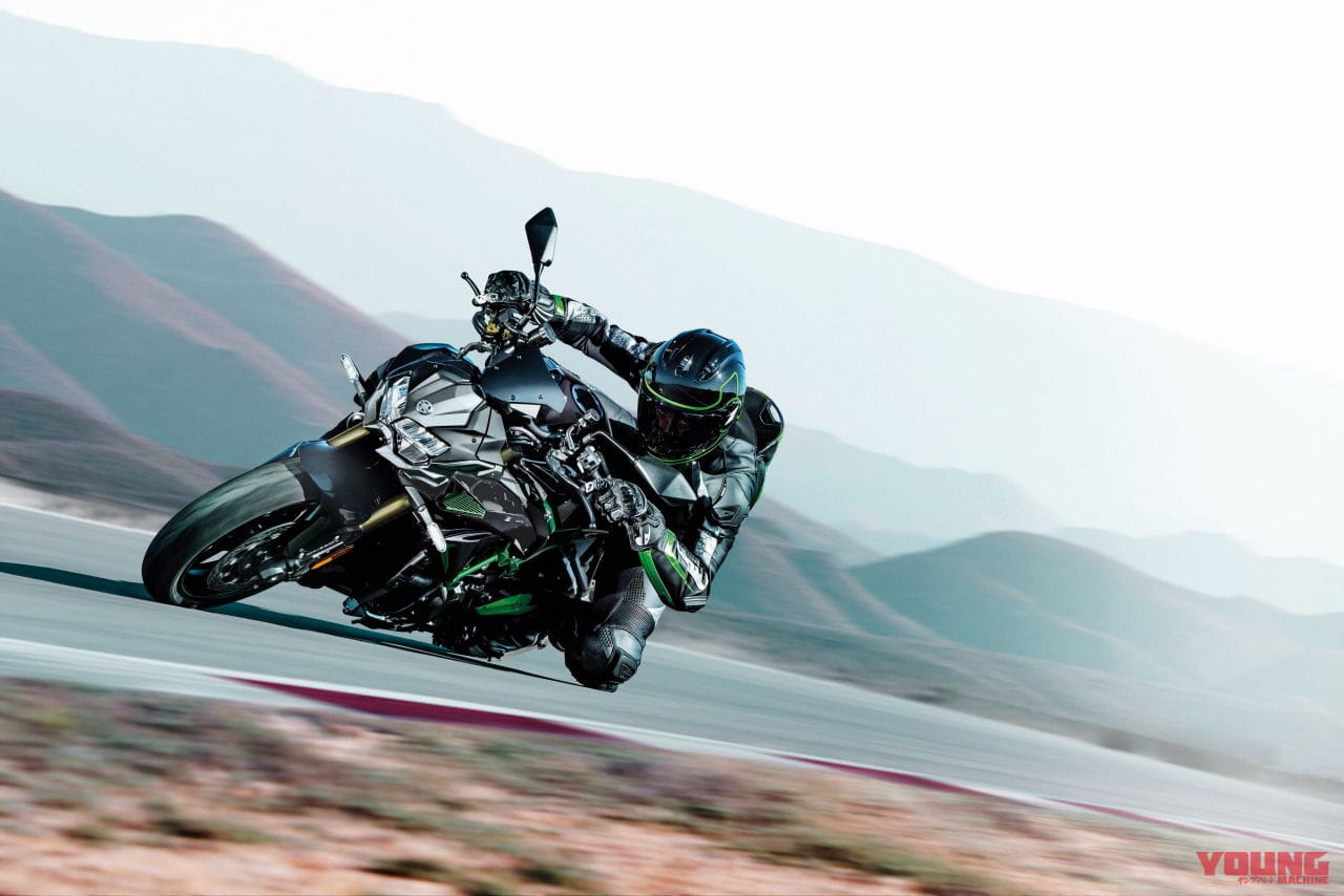 |新排ガス規制に対応しながらパワー落ちず燃費は改善! カワサキ「Z H2 SE」がカラーチェンジして4/8発売