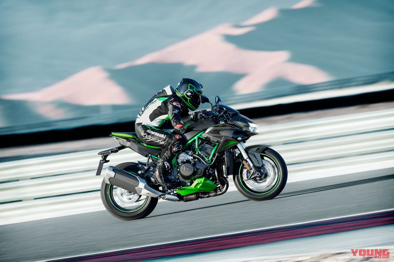 |新排ガス規制に対応しながらパワー落ちず燃費は改善! カワサキ「Z H2 SE」がカラーチェンジして4/8発売