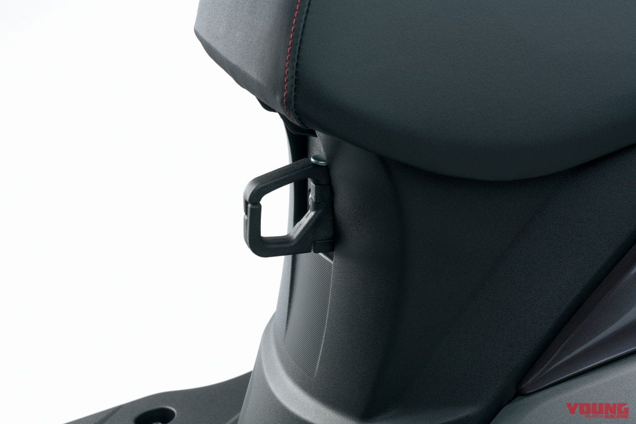 スズキ|バーグマンストリート 125EX|2023年モデル|スズキ新型車「バーグマンストリート125EX」国内発売決定! LEDヘッドライトやUSBソケット装備で31万7900円