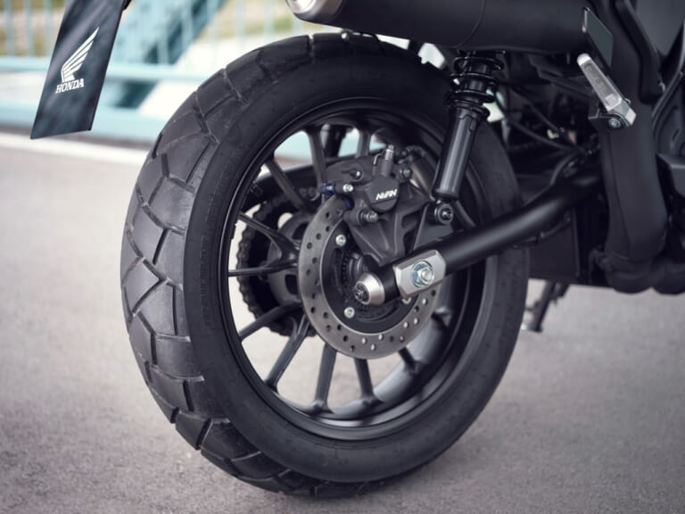 ホンダ|CL500|2023年モデル|ホンダ新型車「CL500」正式発表!! 2気筒エンジンのスクランブラーはシート高790mmで乗りやすそう!